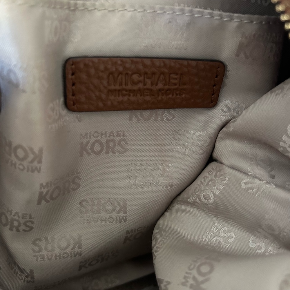 Michael Kors Bedford satchel bag - Picture 8 of 12